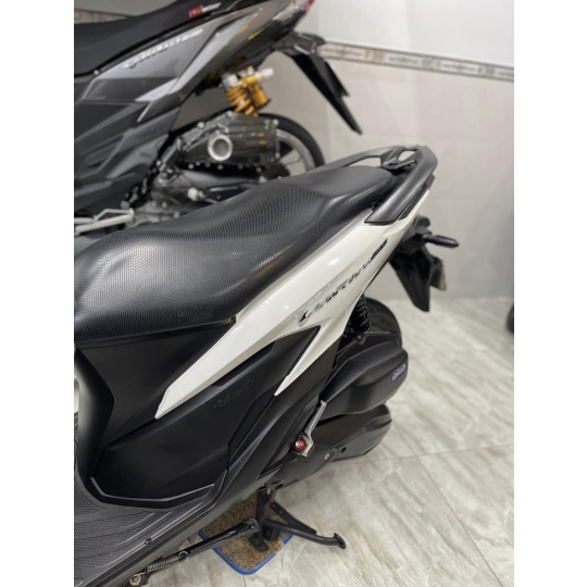 Vario 125
